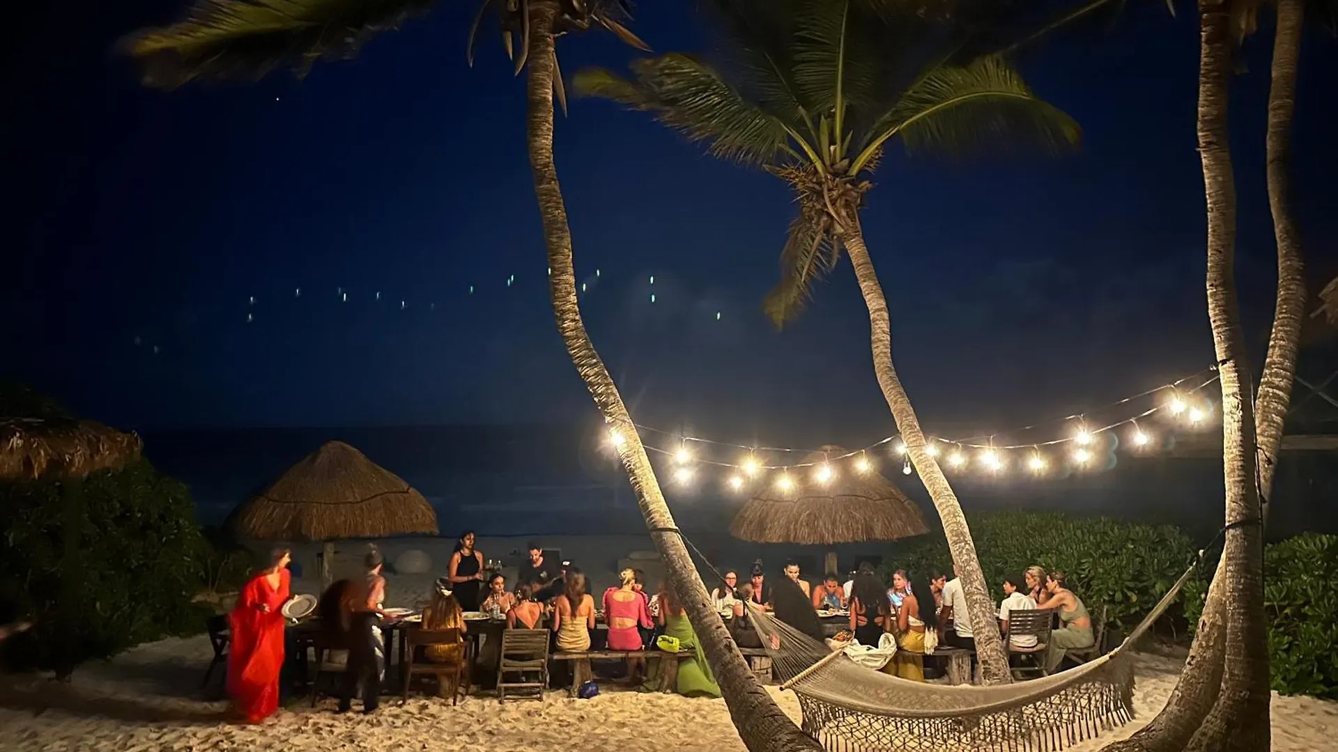Hotel Luv Tulum 3*,