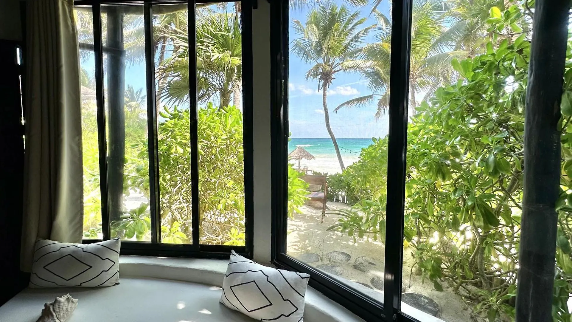 Hotel Luv Tulum